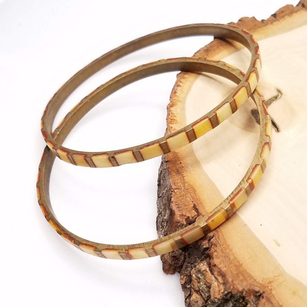 Vintage Shell Inlay Bangle Set Of Two Summer Vibes - image 6